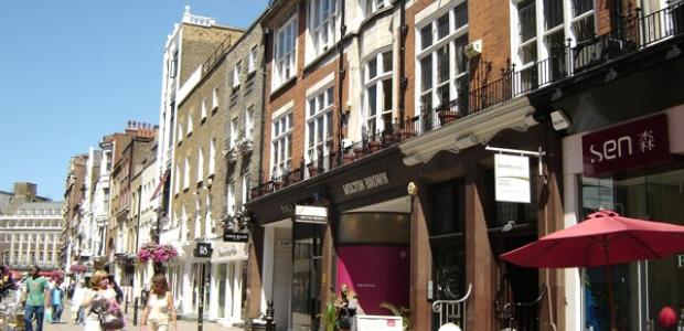 Adult language courses in London. List of top 35 institutions, description, prices and tuition fees, how to apply