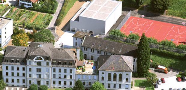 35 best summer language camps for kids in Switzerland. summer schools for international and local children, teenagers, students. Check for the list of schools, prices and descriptions.