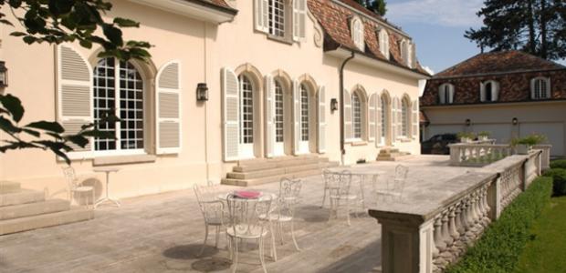 15 best Spanish boarding schools in Switzerland for kids, children, students. List, cost, reviews