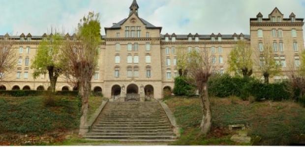 30 best boarding schools Rodez for pupils and students. The list of institutions, prices for studying, rankings, reviews
