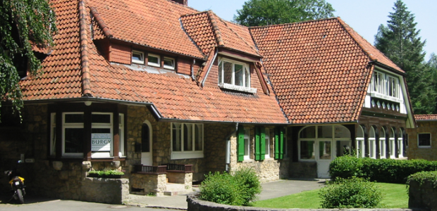 30 best private schools Hanover for pupils and students. The list of institutions, prices for studying, rankings, reviews