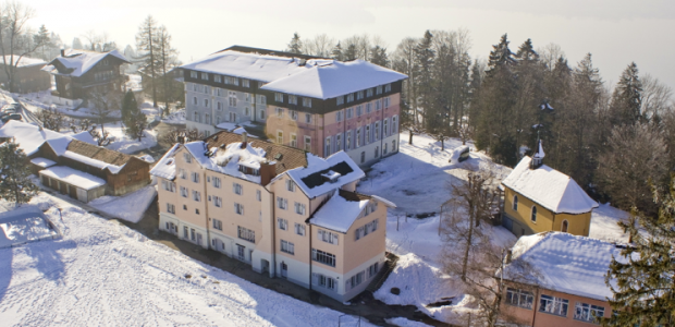 15 best German boarding schools in Switzerland for kids, children, students. List, cost, reviews