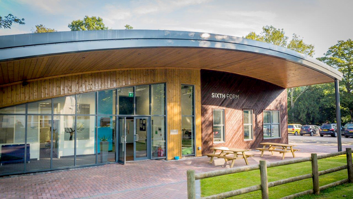 Claremont Independent School (Claremont Private School with Football