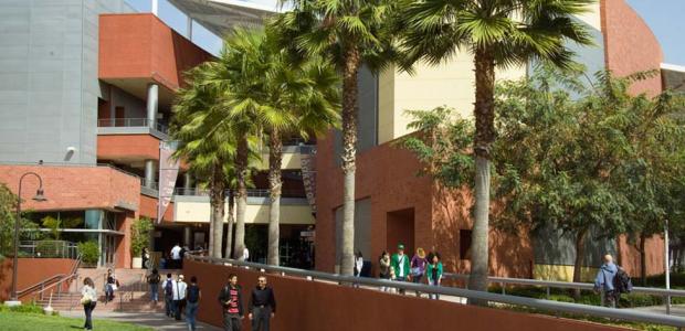 Winter courses in the USA: language courses in top 20 schools for children, adults and international students. List, prices, reviews