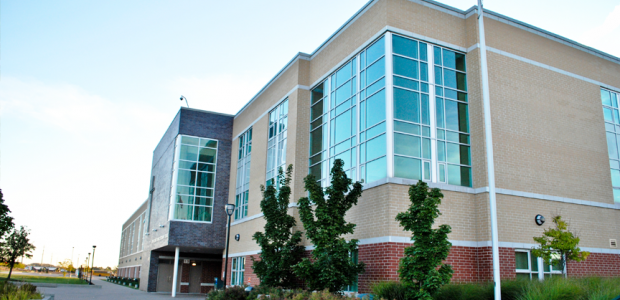 Study in Hamilton. 30 top schools, colleges, universities and kids camps in Hamilton for students from all over the world. List of schools, study fees, rankings