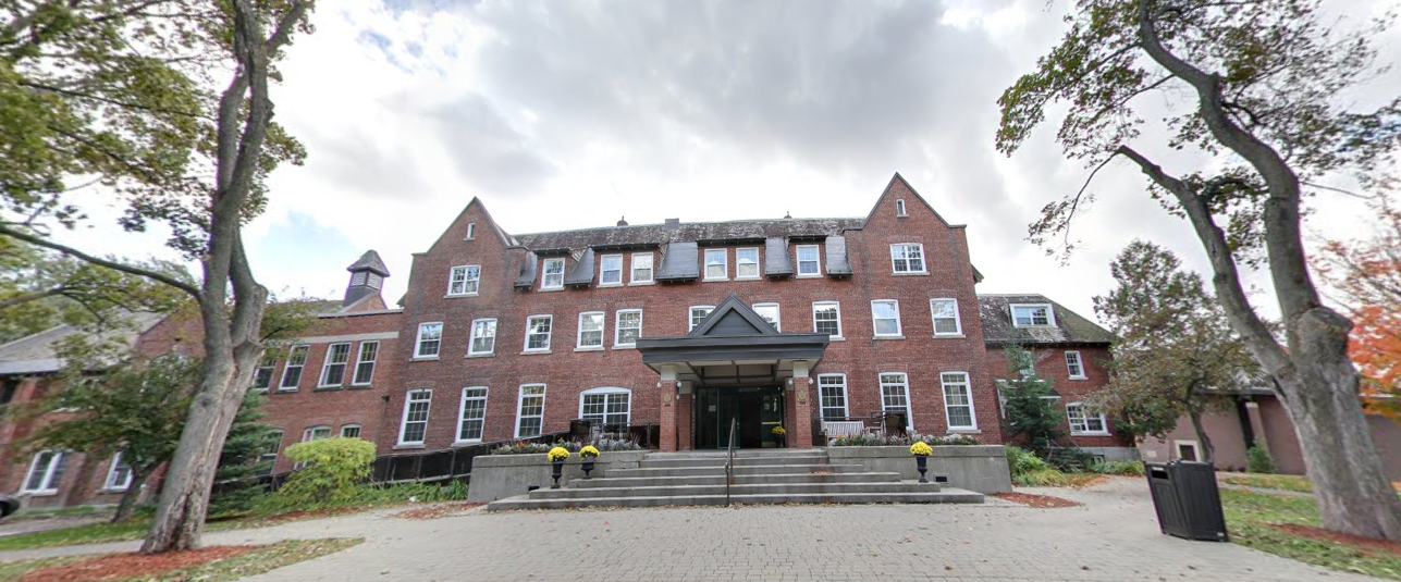 Ashbury College (Ottawa, Ontario, Canada) apply for a camp, prices