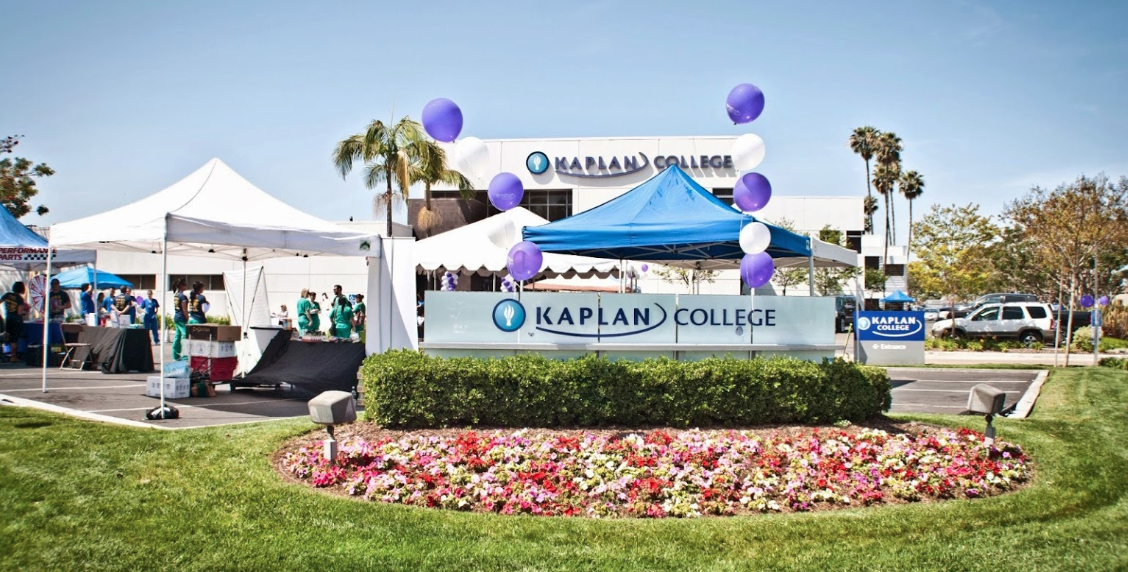 Kaplan San Diego School (San Diego, California, USA)