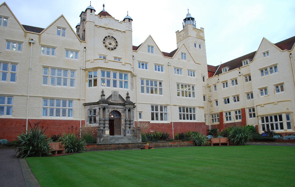 roedean-school-brighton-united-kingdom-apply-prices-reviews-smapse