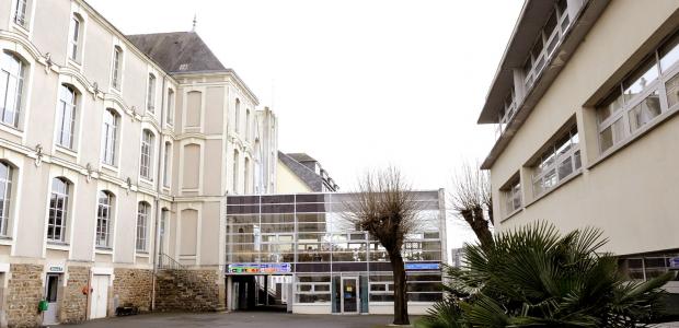 30 best private schools Cholet for pupils and students. The list of institutions, prices for studying, rankings, reviews