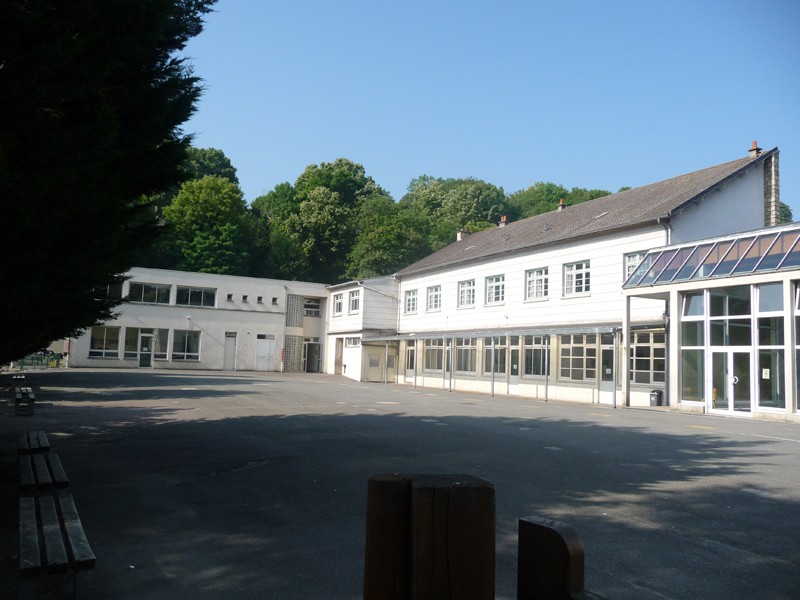 Lycée Blanche de Castille Public School (Nantes, France) apply, prices, reviews Smapse Lycée Blanche de Castille Public School (Nantes, France) apply, prices, reviews Smapse