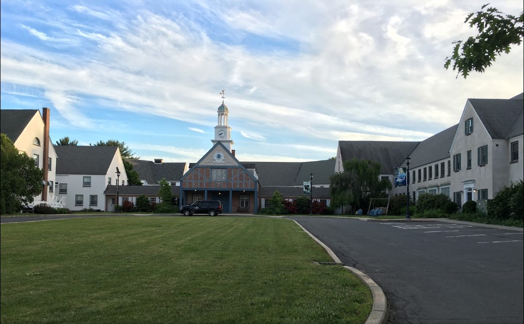 Stoneleigh Burnham School Private School (Hartford, Connecticut, USA)