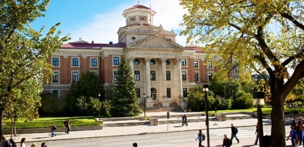 Study Theatrical art in 30 best institutions in Europe and other countries abroad: study fees, rankings, list of institutions