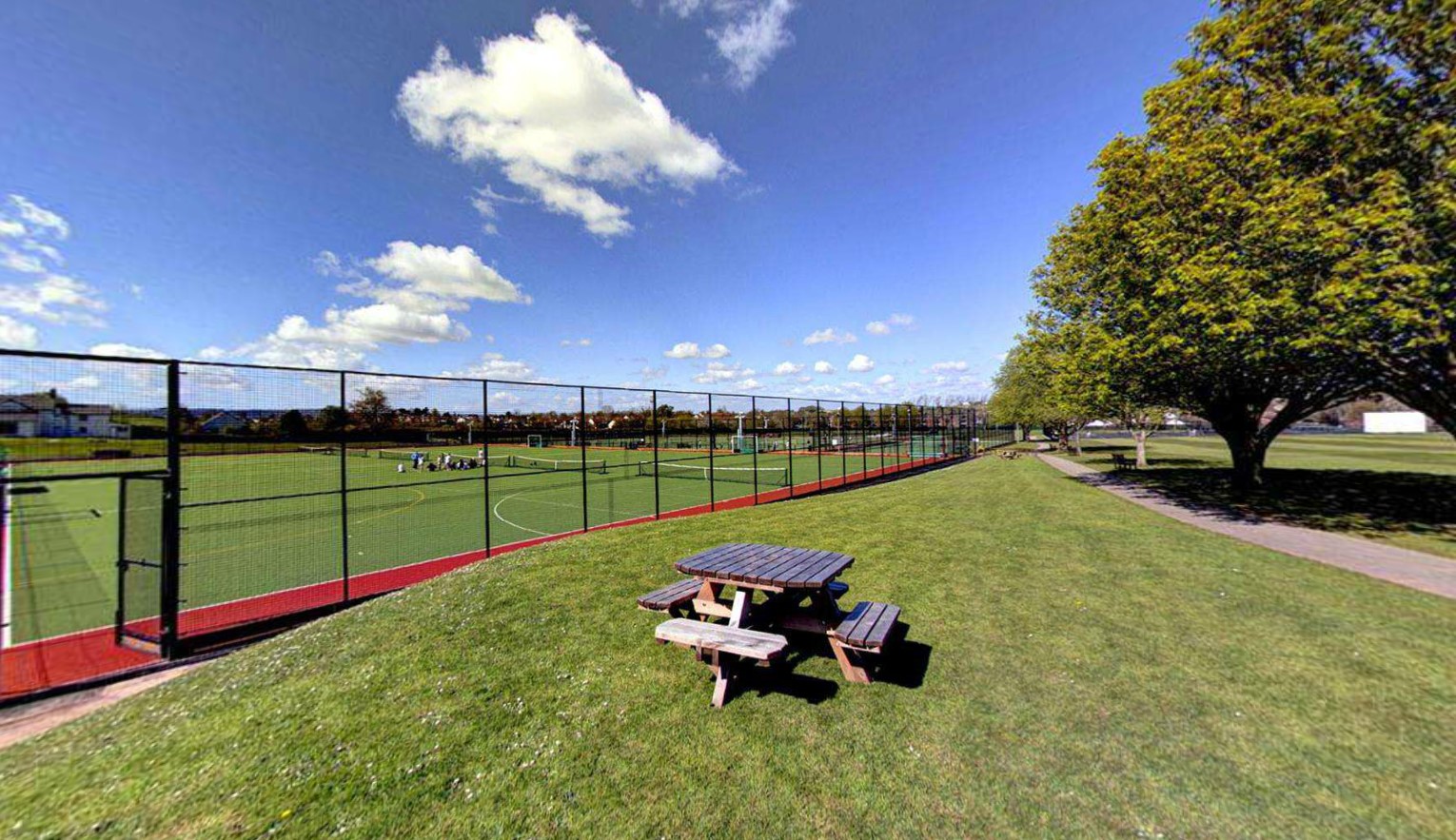 queens-college-taunton-taunton-united-kingdom-apply-prices