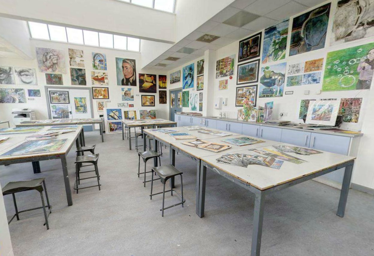 queens-college-taunton-taunton-united-kingdom-apply-prices