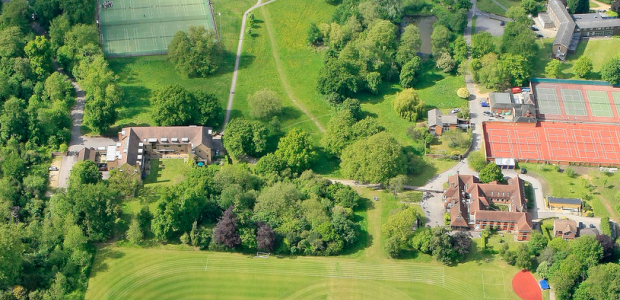 TOP-50 prestigious British schools in England where foreign students can study International Baccalaureate (IB) programme