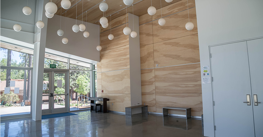 Idyllwild Arts Academy (Los Angeles, California, USA) apply for a