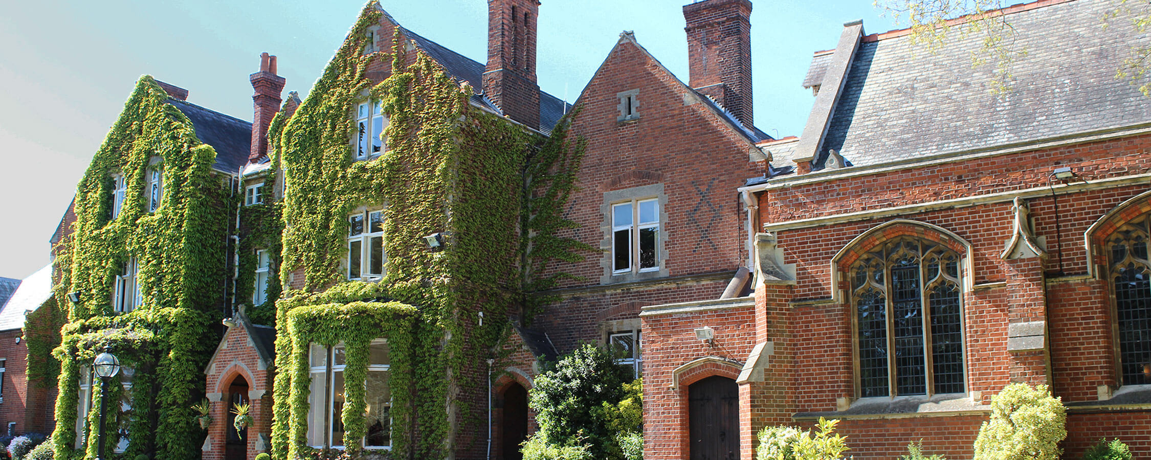 Queen Anne's School (Reading, United Kingdom) apply, prices, reviews