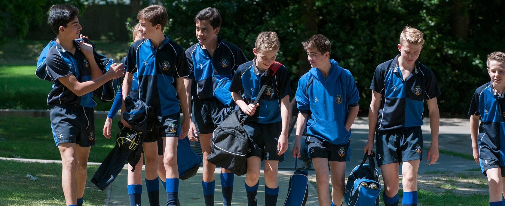 Reed's School (Cobham, United Kingdom) apply, prices, reviews Smapse