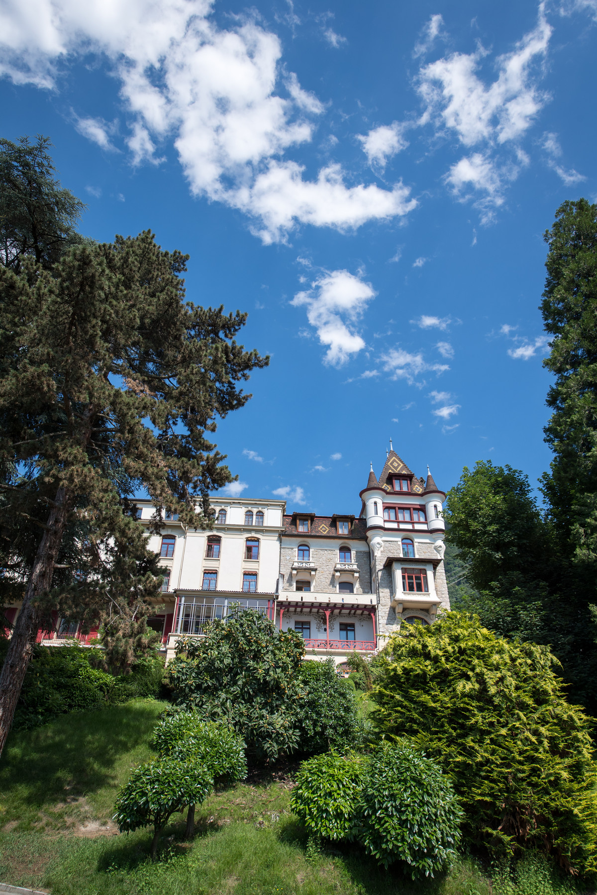 Institut Monte Rosa Summer Camp (Montreux, Switzerland) - apply for a ...