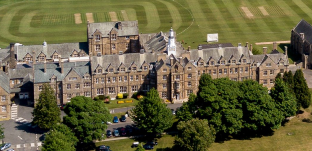 Study in Durham. 30 top schools, colleges, universities and kids camps in Durham for students from all over the world. List of schools, study fees, rankings