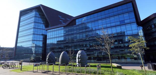 Study computer programming in 30 best institutions in Europe and other countries abroad: study fees, rankings, list of institutions