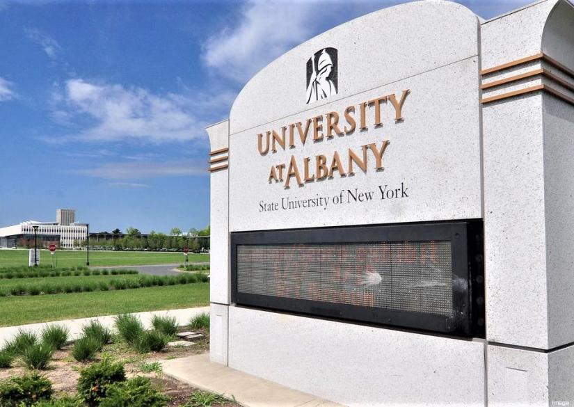 State University of New York at Albany 0