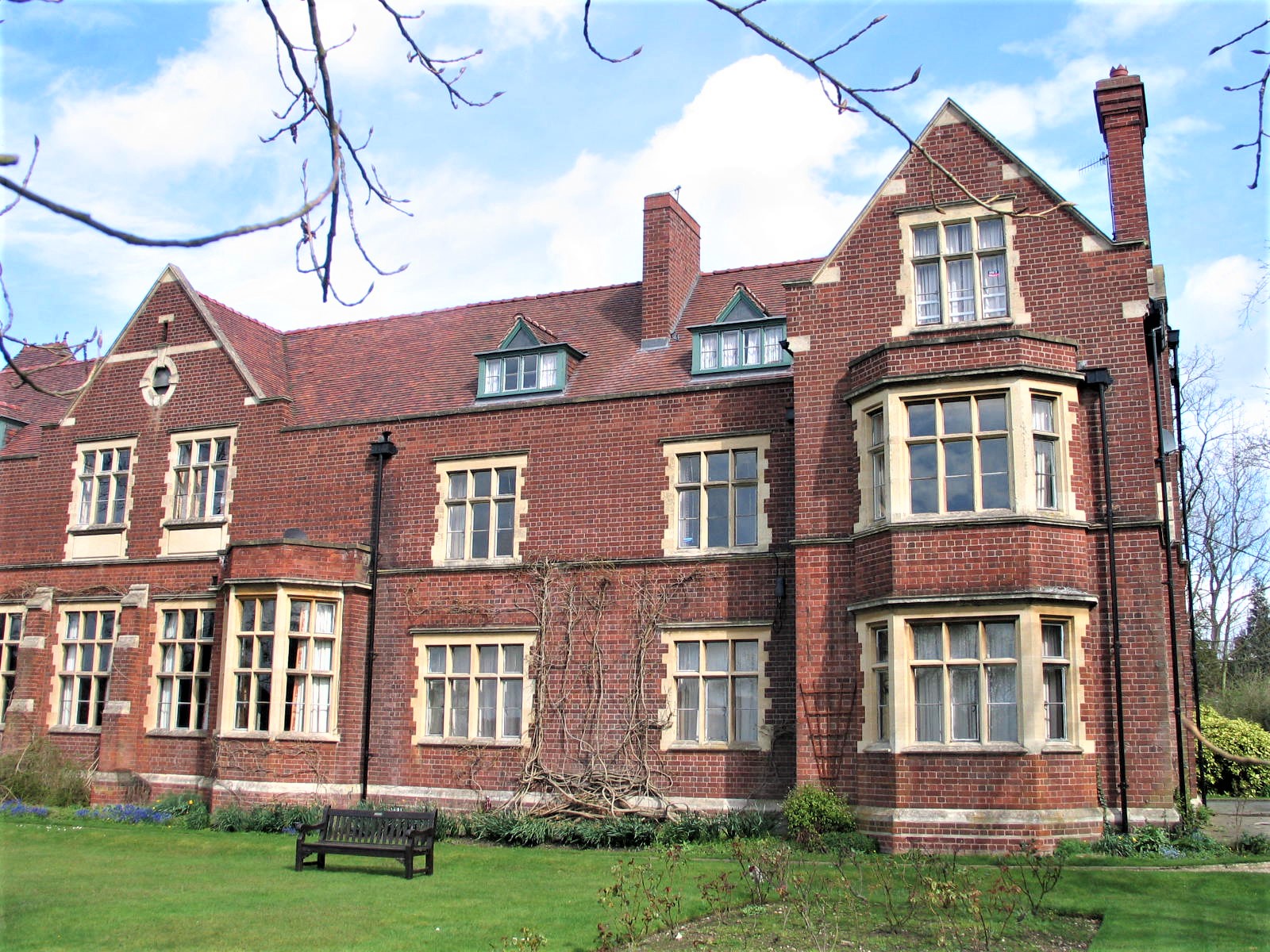 Bromsgrove International Summer School (Bromsgrove, United Kingdom