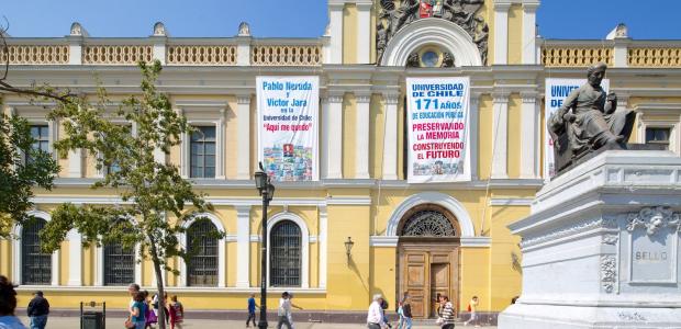 Study in Santiago. 30 top schools, colleges, universities and kids camps in Santiago for students from all over the world. List of schools, study fees, rankings