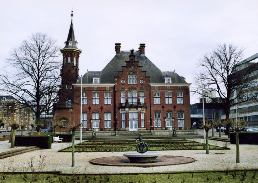 10