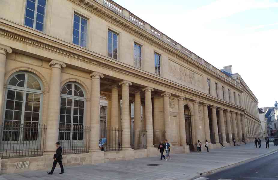 Paris Descartes University (UP5) (Paris, France) apply, prices