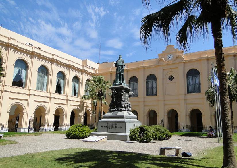 Universidad Nacional de Córdoba (UNC) 0