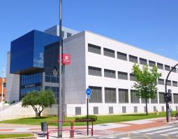 Universidad de La Rioja (UR)
