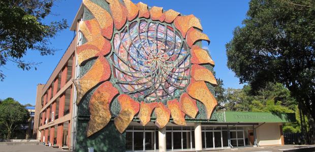 Higher education in Costa Rica for international studens. List of 25 top institutions, rankings, prices and tuition fees