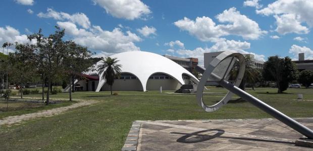 Study in Santa maria. 30 top schools, colleges, universities and kids camps in Santa maria for students from all over the world. List of schools, study fees, rankings