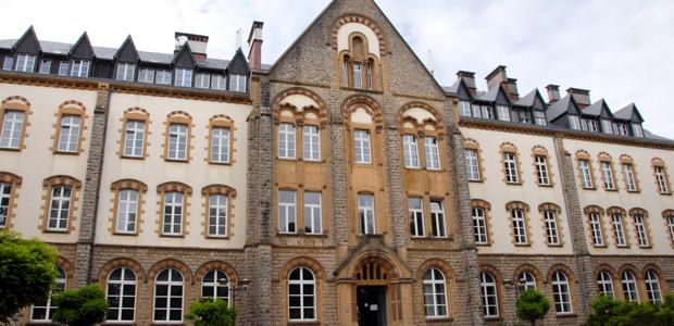 Higher education in Luxembourg for international studens. List of 25 top institutions, rankings, prices and tuition fees