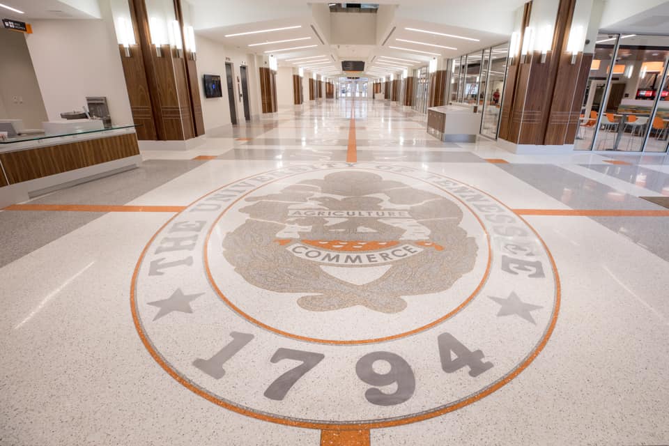 University of Tennessee, Knoxville (Knoxville, Tennessee, USA) - apply