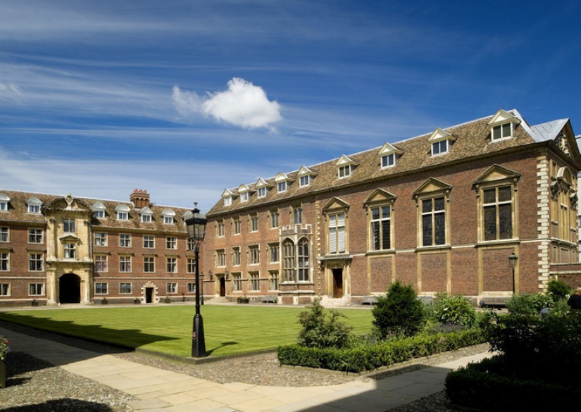 Cambridge University Summer Camp 0