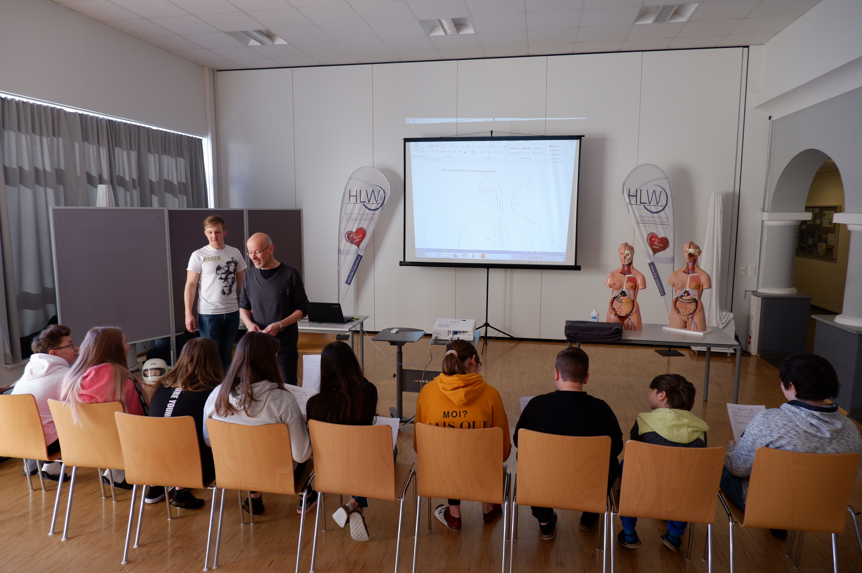 Austrian public schools with boarding school (Graz, Austria) apply