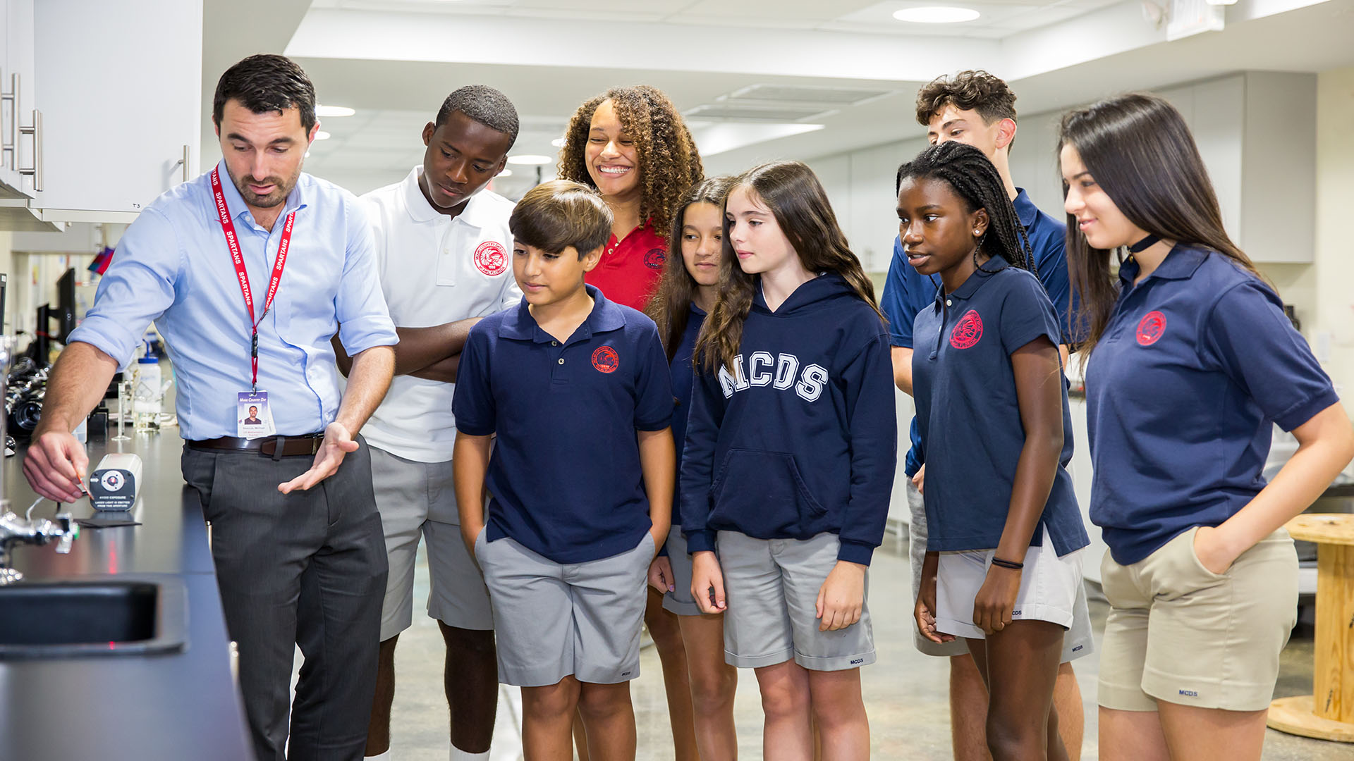 Miami Country Day School Private School (Miami, Florida, USA) apply