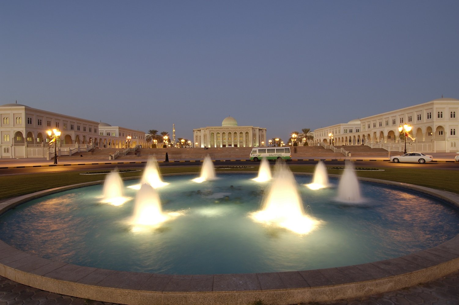 American University of Sharjah (Sharjah, United Arab Emirates) apply, prices, reviews Smapse American University of Sharjah (Sharjah, United Arab Emirates) apply, prices, reviews Smapse