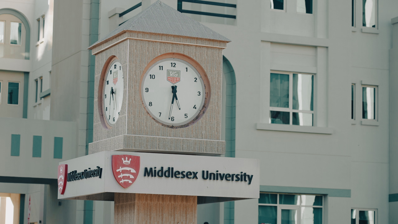 Жұмыста веб-камерадағы мастурбация Темари эротикалық суреттер