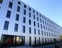 IDRAC Business School