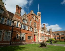 King Henry VIII School