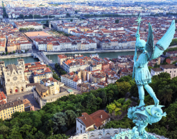 Ecole D'Ingenieurs Engineering ECE Graduate School in Lyon