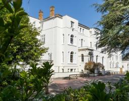 Lambrook Private School
