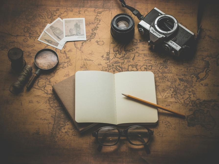 11 Perfect Gifts for Travelers