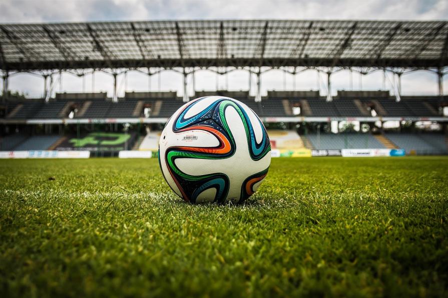 Collegiate sports in the USA: how it helps students, universities, and coaches