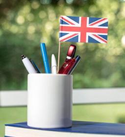 Special offers for studying English courses in the UK - £475 per week for international students