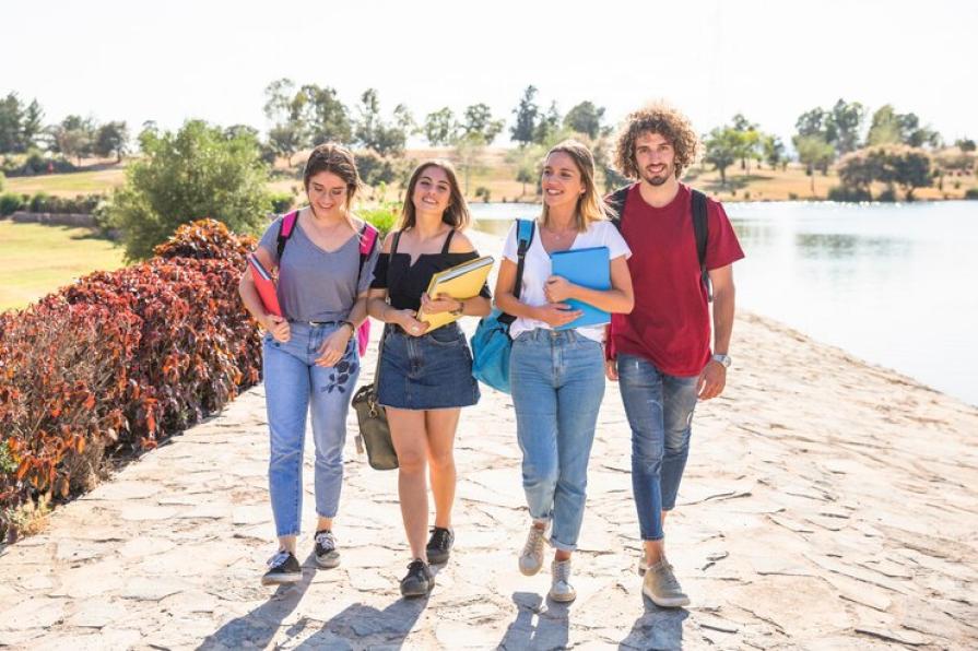 Discounts for studying at summer camps in Cyprus for international students