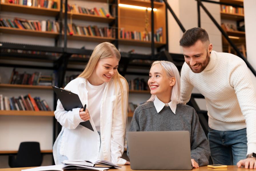 Discounts for studying in Embassy Language Centers for international students